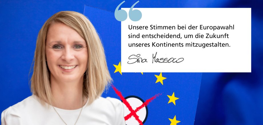 Bürgermeisterin mit Zitat vor Wahlzettel für Europwahl
